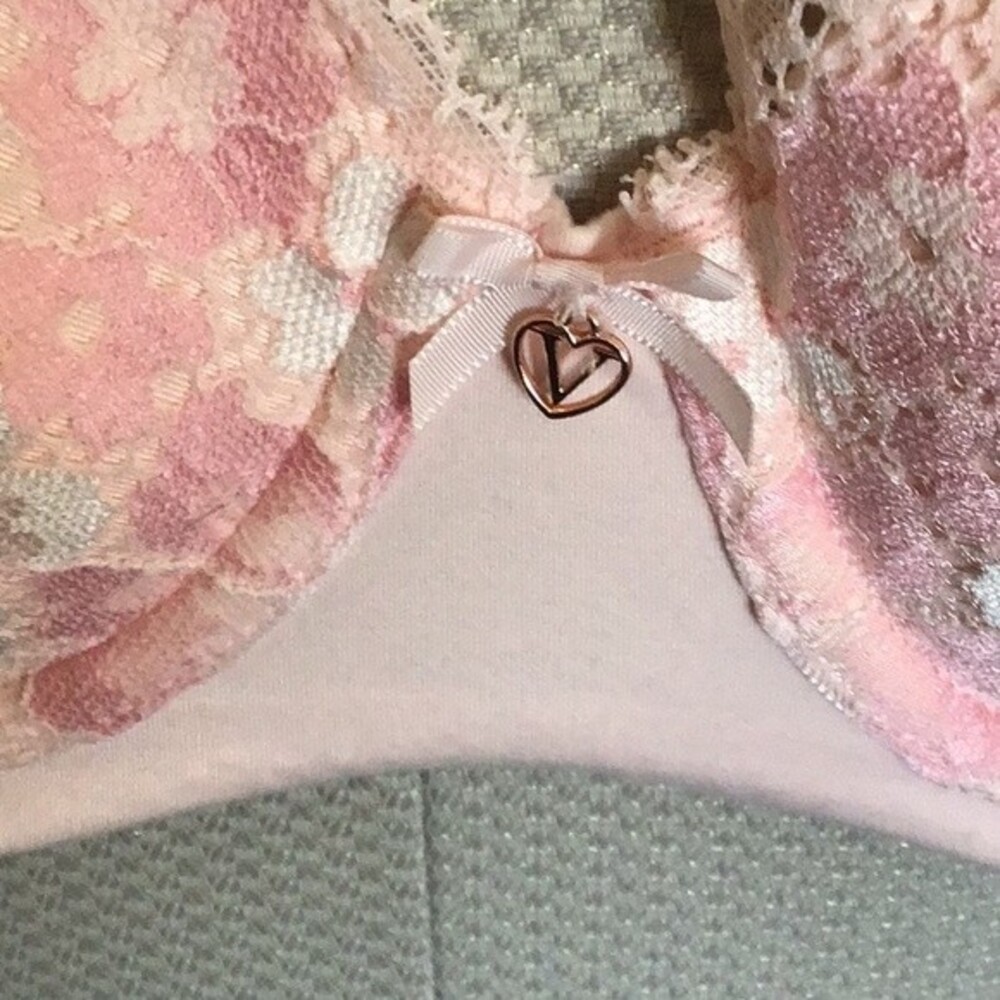 32DDD VICTORIA'S SECRET Womens Pink Lace Lined Underwire Back Closure Demi Bra - Picture 5 of 14